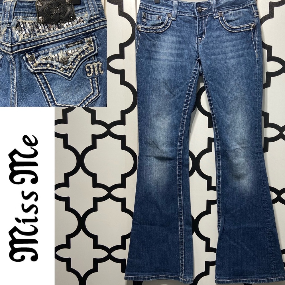 Miss Me Flare Jeans - Blue